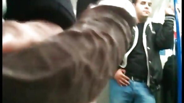 Ava Devine dia tia firaisana ara-nofo ao amin'ny biraony